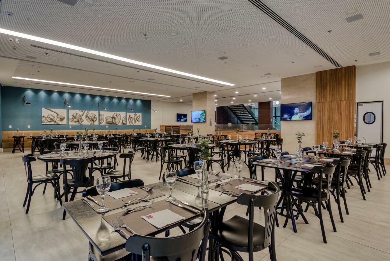 维多利亚舒适套房酒店 外观 照片